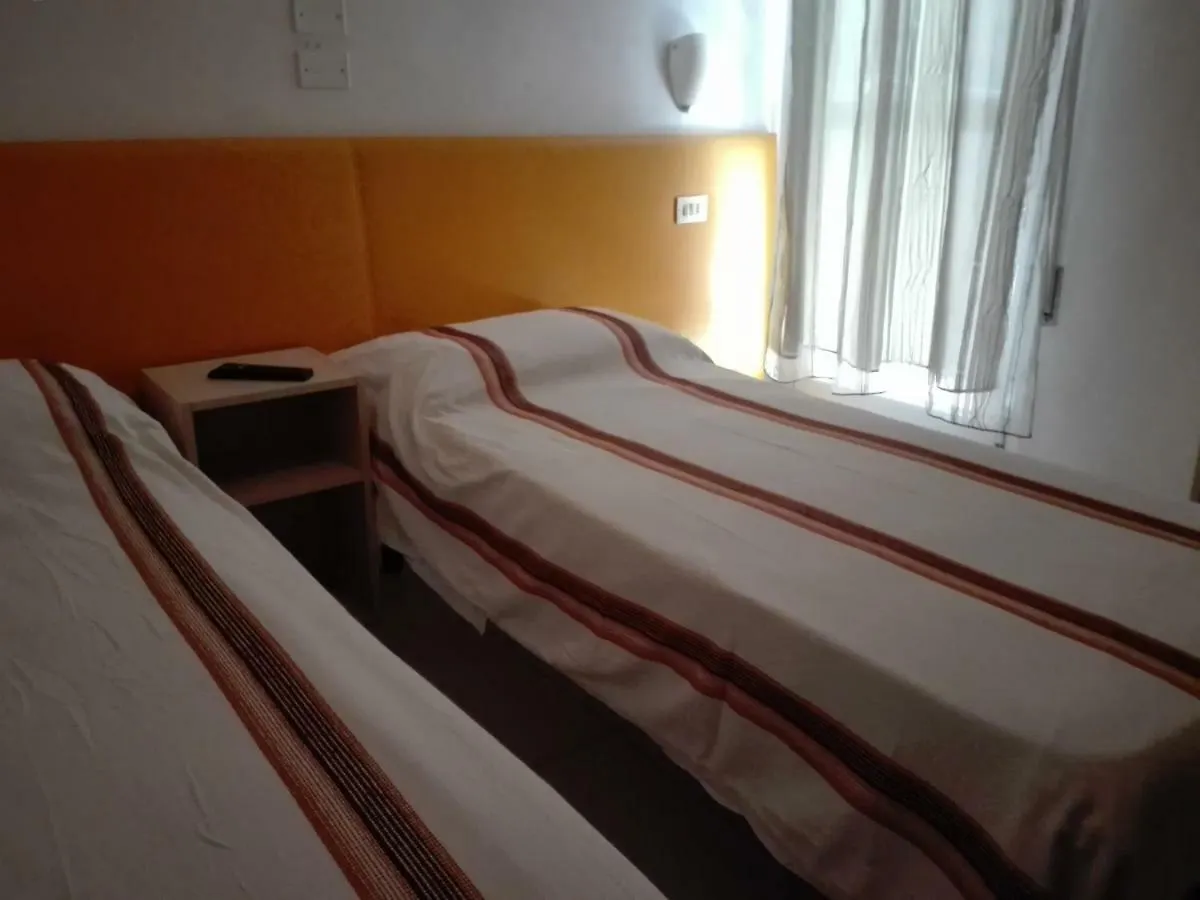 Bed and Breakfast New Prophet Cattolica Nocleg ze śniadaniem